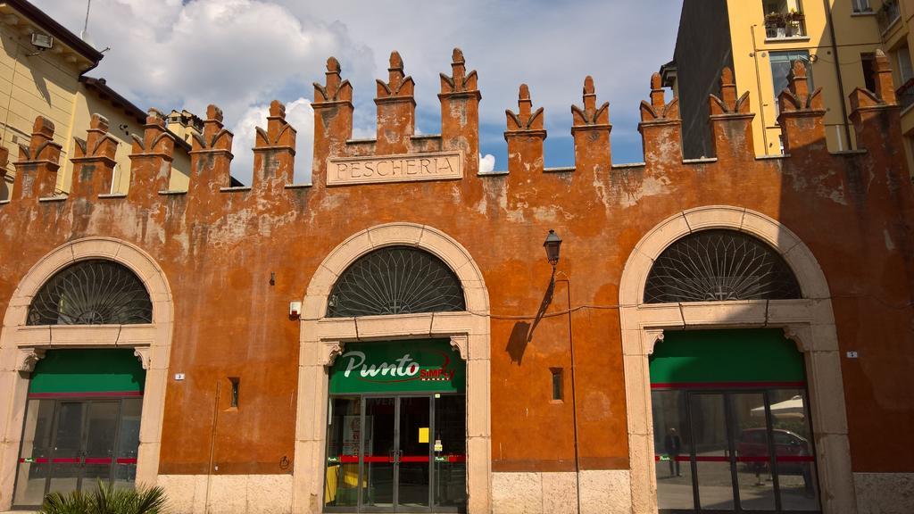 Casa Ferrari Appartamento Verona Sanificato Ozono Extérieur photo